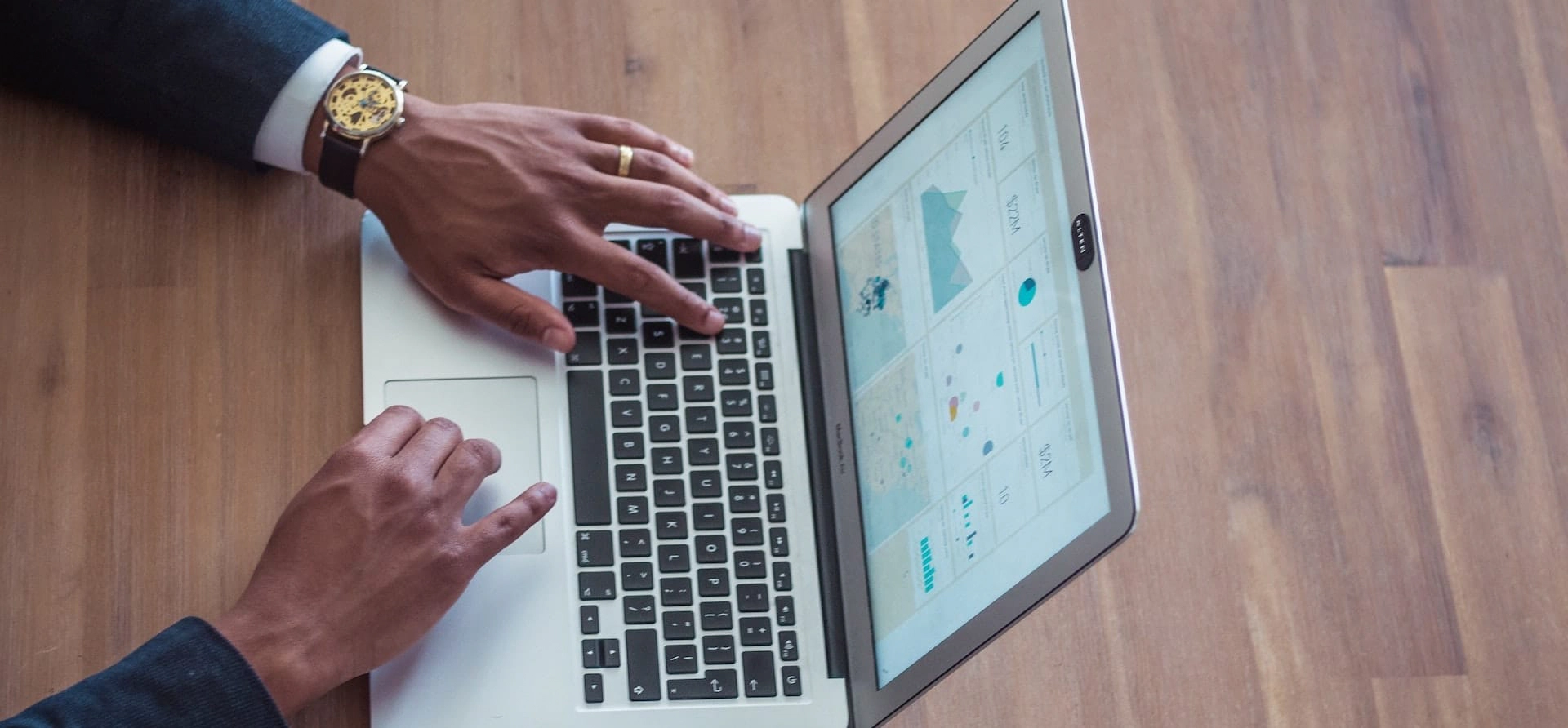 jonathan-francisca-Q-y8EsExqYA-unsplash